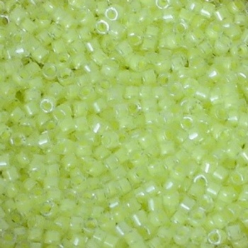 Perline Delica Miyuki 11/0 Luminous Limeade
