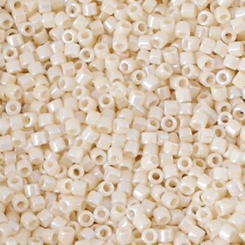 Perline Delica Miyuki 10/0 Opaque Cream AB