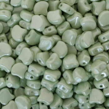 Perline Ginko Beads Chalk Green Luster 7,5x7,5mm