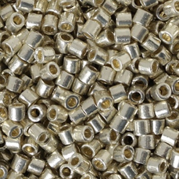 Perline Delica Miyuki 8/0...
